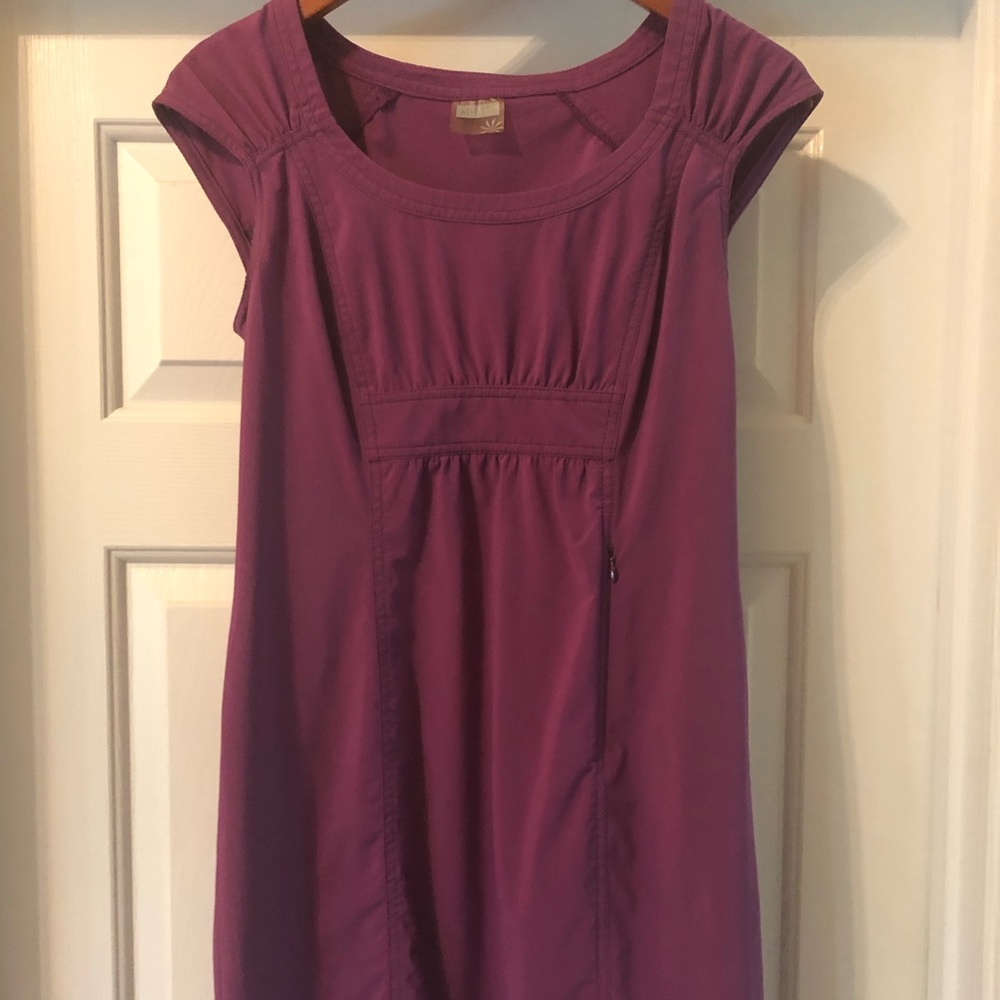 Athlleta active cap sleeve dress